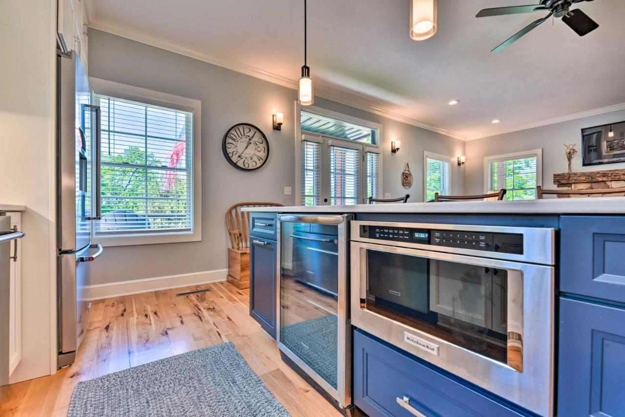 Charming Erie Getaway Walk To Beach! * North East
